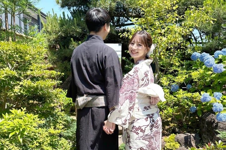 Asakusa: Family-Friendly Kimono & Yukata Experience at WARGO