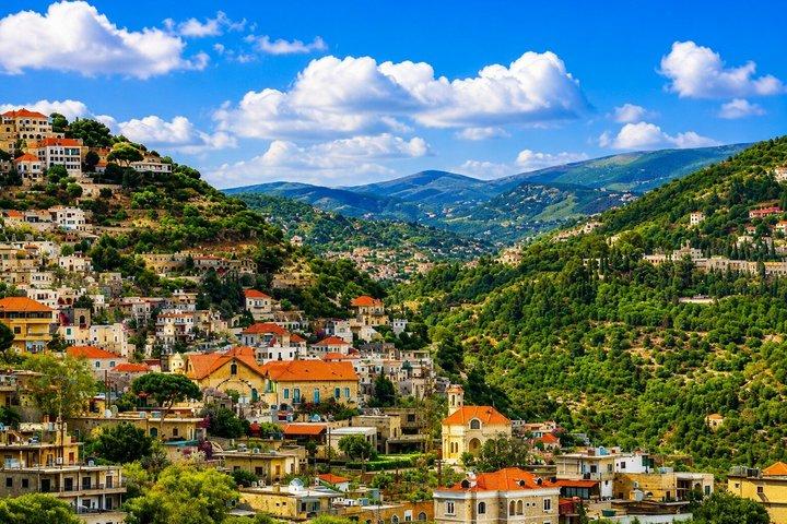 Privat Beiteddine, Barouk Cedars Hike & Deir el Qamar | Beirut
