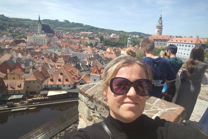 Private Prague ↔ Vienna Driver-Guide vía Krumlov & Wachau