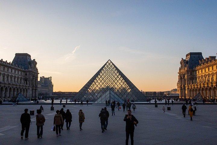 Musée du Louvre Visite guidée privée avec 6 invités Max