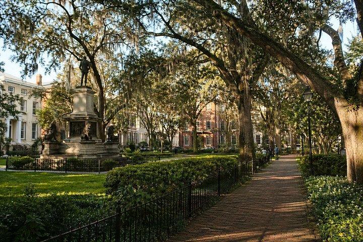 Savannah Self-Guided Discovery: Historic Squares & Southern Charm