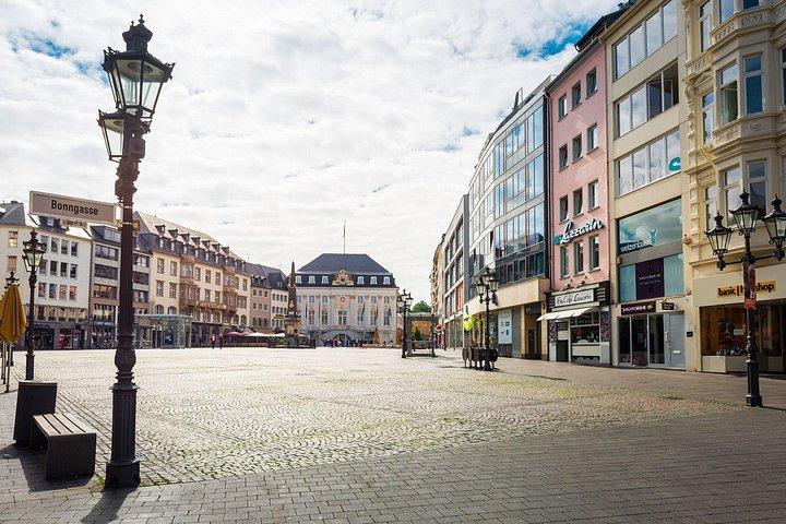 ドイツケルンからボンへの列車ツアー