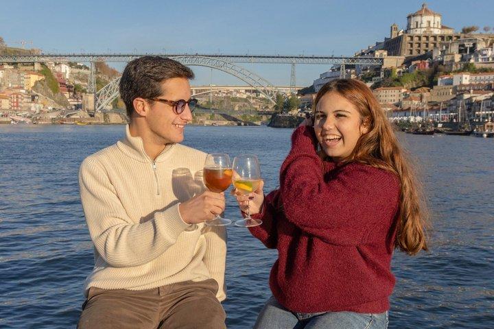 Privéboottocht voor twee personen vanaf Porto over de Douro – 6 bruggen en zonsondergang