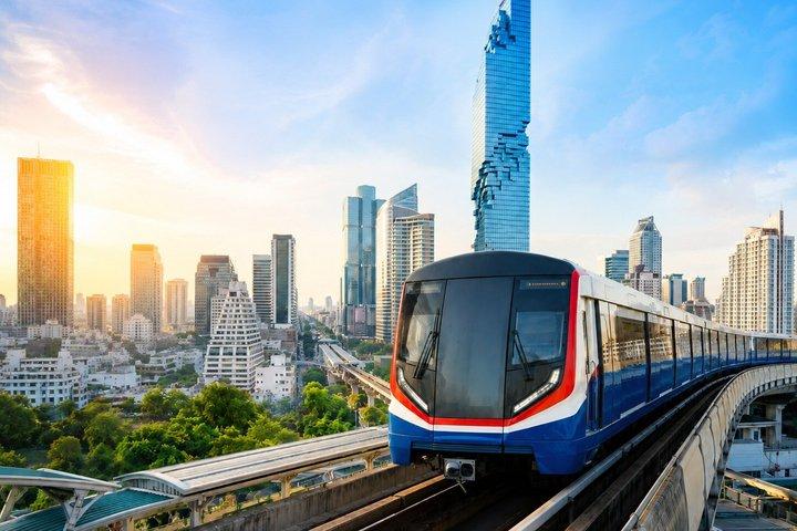 Bangkok BTS Skytrain 1 - Dagspas med by- eller lufthavnstransfer