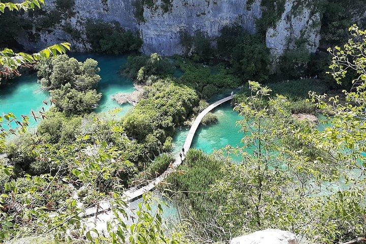 Plitvice Lakes Private Day Trip from Zagreb - Premium SUV