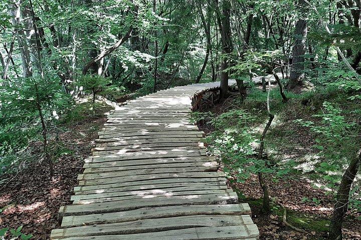 Plitvice Lakes Private Day Trip from Zagreb - Premium SUV