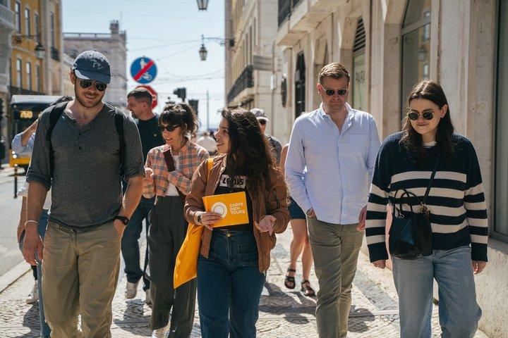 Lisbon Walking Tour & Local Market Experience