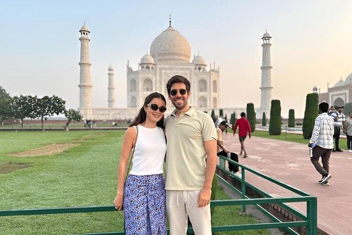 Taj Mahal & Agra Fort Skip-the-Line Tour with Optional Add-Ons
