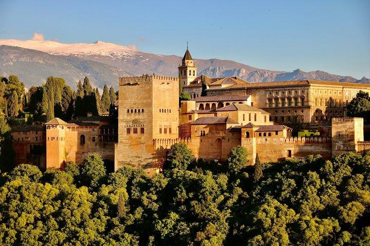 Entrada prioritaria a la Alhambra con audioguía