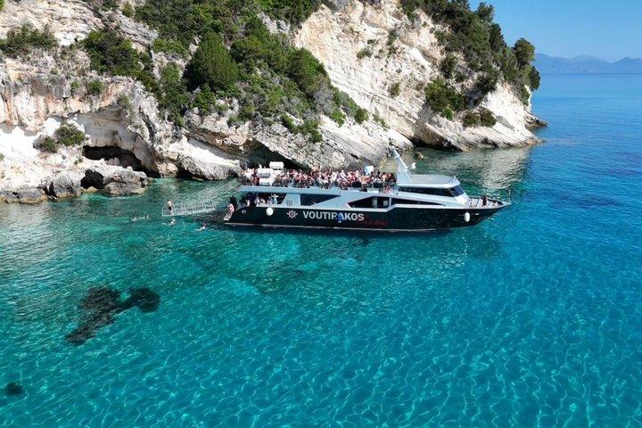 Zakynthos VIP Yacht Tour: Discover Hidden Gems Around the Island