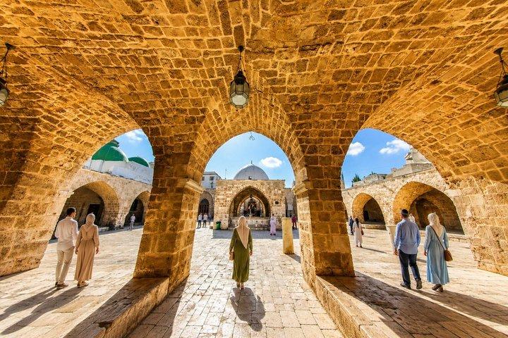 Tripoli & Batroun Small-Group Tour | Almoço e Bilhetes Incluídos