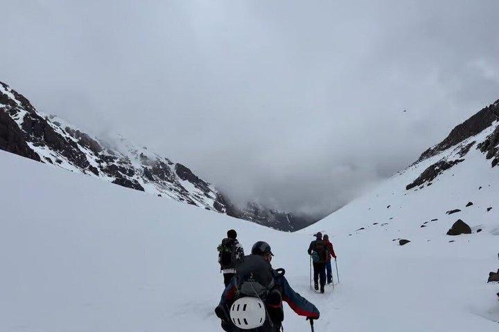 トゥブカル・トレック北アフリカ最高峰3日間アドベンチャー