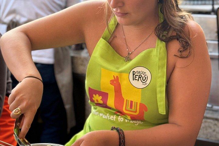 リマ：料理教室、ル・コルドン・ブルーのシェフ、トゥクトゥク、パーティー