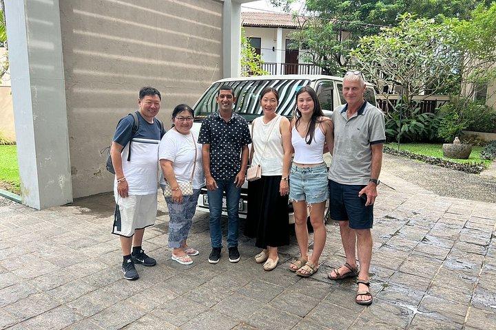 10 - Day Ultimate Sri Lanka Tour : シギリヤ、キャンディ、エラ、ゴール