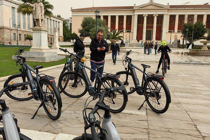 Athens: Guided E-Bike Tour with Hidden Gems & Highlights