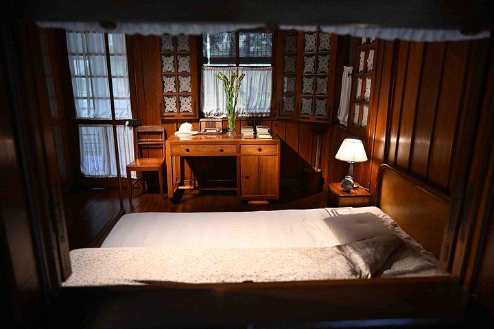 ホーチミン廟優先入場とベトナムコーヒー教室