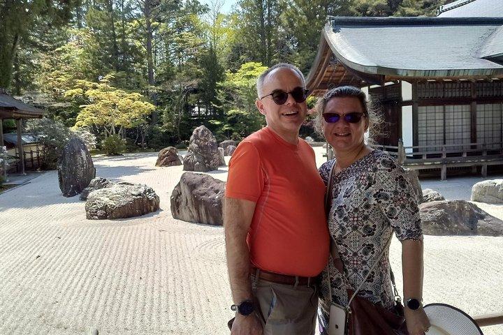 Mt. Koya Day Trip from Osaka in 1 Day with Licensed Guide