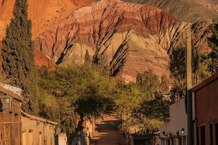 サルタ発、サリナス・グランデスとプルママルカへの日帰り旅行
