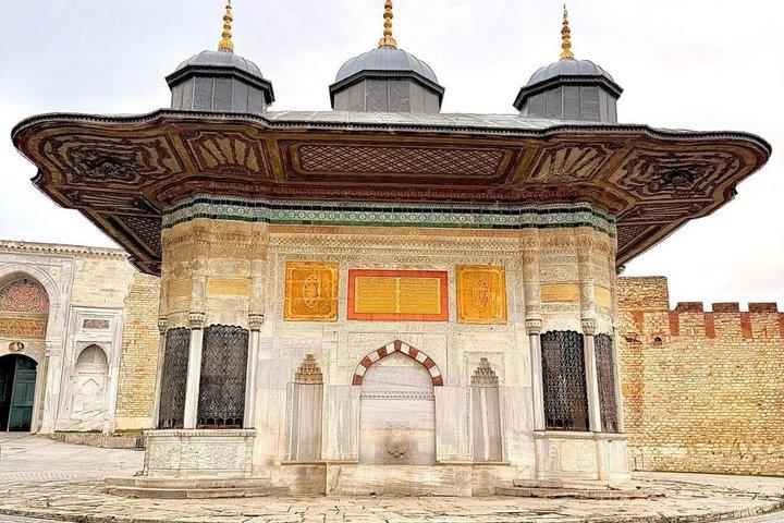 Private HALF-DAY Istanbul HIGHLIGHTS Tour With Local Guide