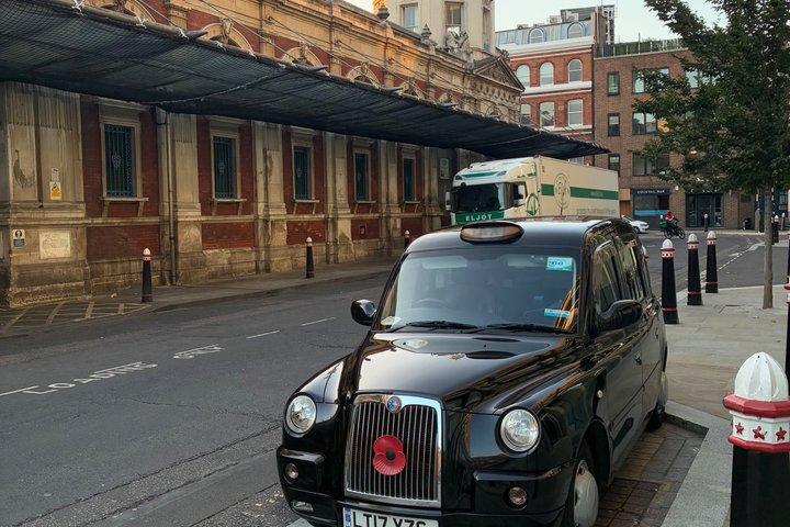 ビッグ5ロンドンツアーは、ブラックキャブで象徴的な観光スポットを探索