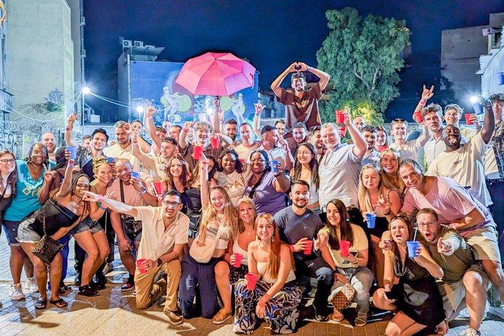 Athens Party Pub Crawl w / 1 - ora Open Bar e accesso VIP Nightclub