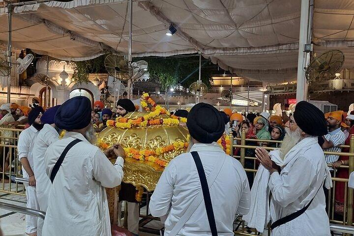 Guided Amritsar sunset walk & palki ceremony