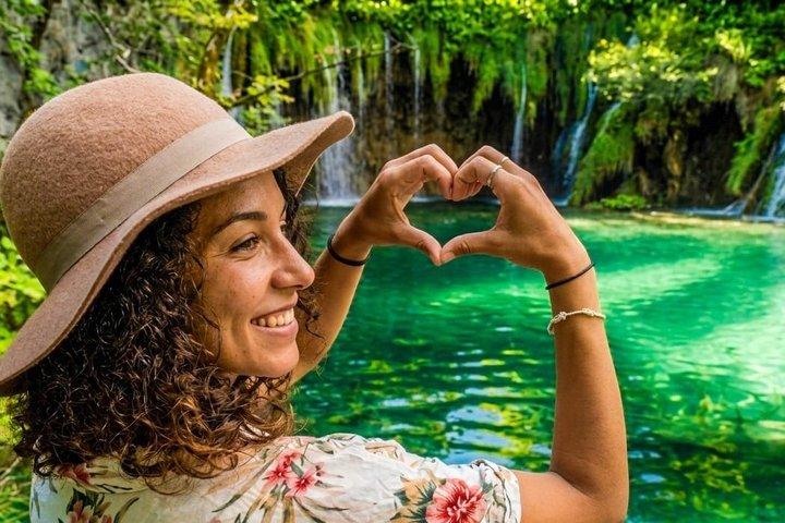Zagreb: Dagstur till Plitvicesjöarna och Rastoke vattenkvarn