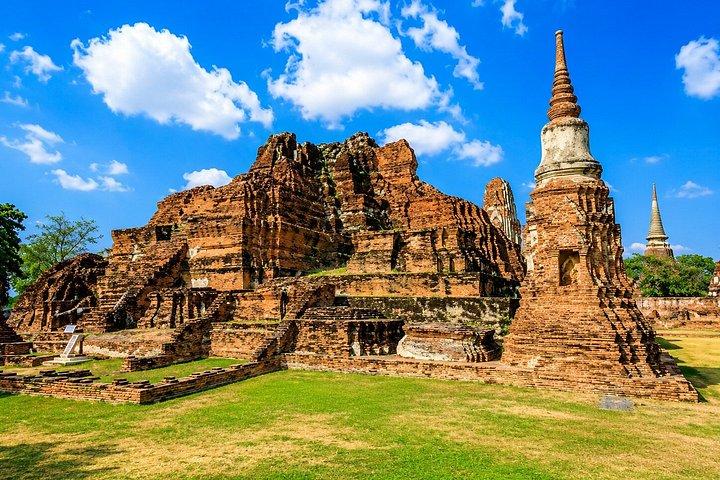 バンコク : アユタヤユネスコ寺院、巨大仏陀＆ボートライド。