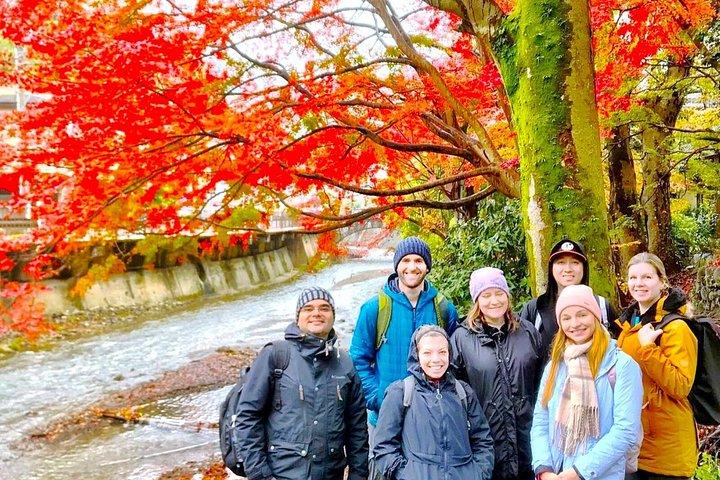 地元のように暮らす 高尾山ハイキング、神社巡り、温泉＆ごちそう