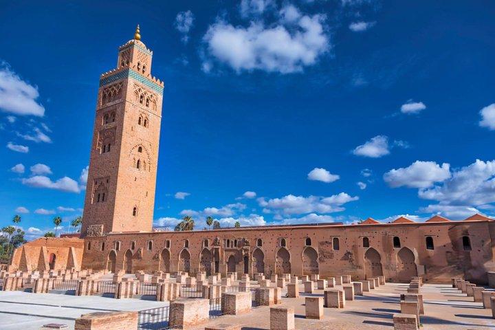 Marrakech : Medressa Ben Youssef met geheime tuin & de souks