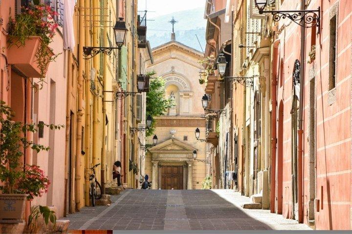 Excursão Cultural e Gourmet Privada de Menton a partir do Porto de Mônaco