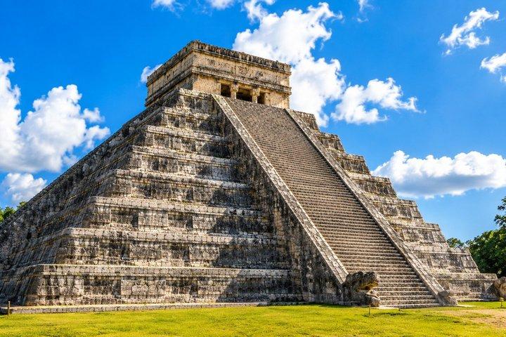 Chichen Itza, Cenote Hubiku, and Ek Balam- Small Group