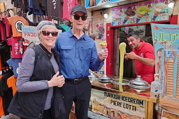 Osaka in 1 Day from Kobe by Private Car with Licensed Guide