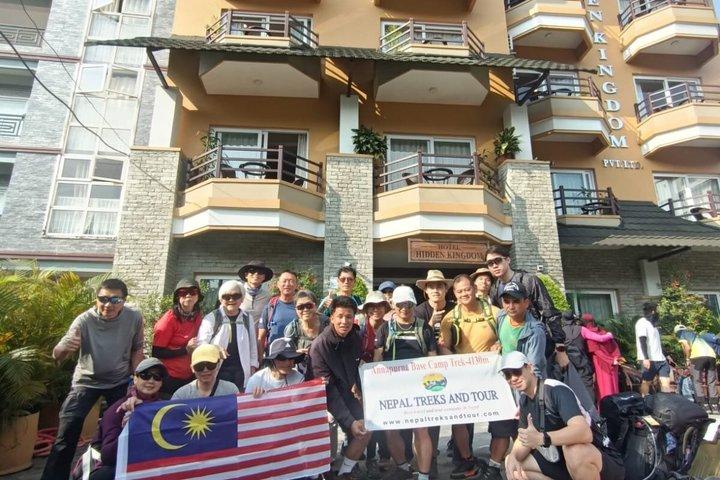 Kathmandu : Esperienza di trekking, rafting e safari nella giungla in Nepal