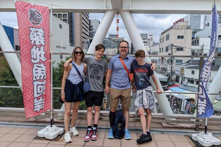 築地・豊洲市場ご当地グルメツアー（ライセンスガイド付き）