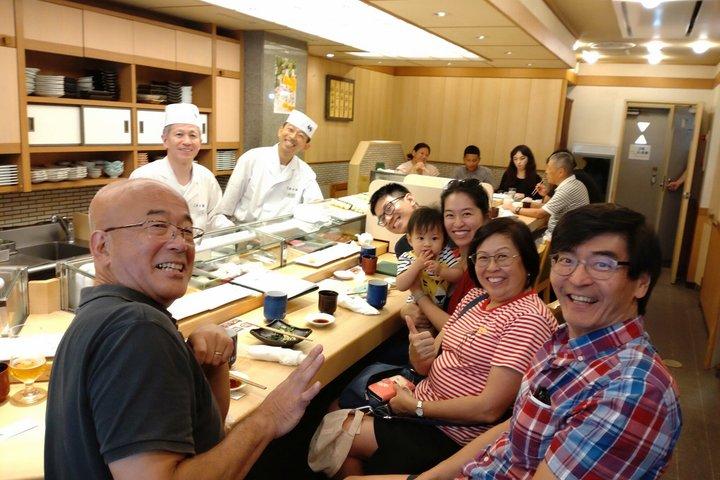築地・豊洲市場ご当地グルメツアー（ライセンスガイド付き）