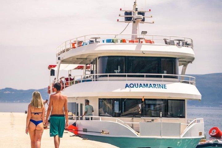 Bootticket naar Sazan Karaburun en de Haxhi Ali-grot vanuit Vlora