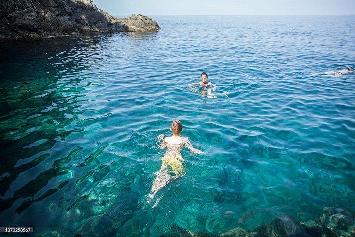 ギリシャのコス島でダイビングボートで半日シュノーケリング体験