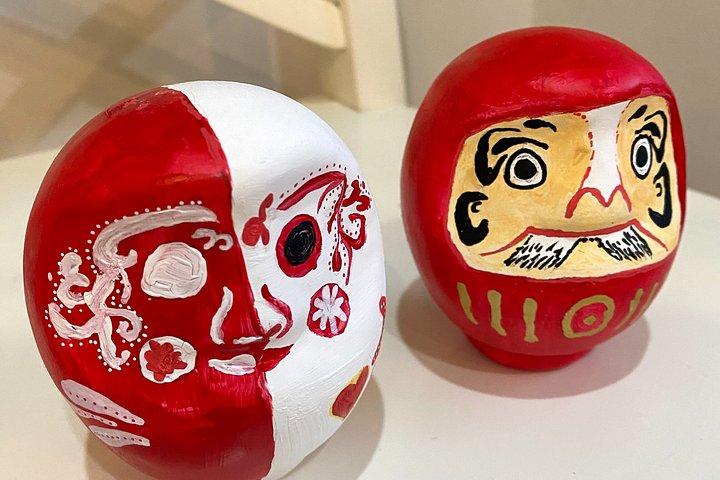 京都で「だるま」作りと絵付けワークショップ