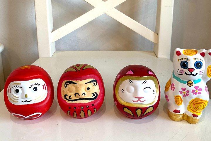 京都で「だるま」作りと絵付けワークショップ