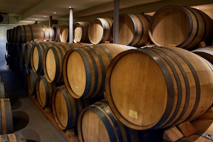 Santorini Private Winery Tour, jantar tradicional e Oia Sunset