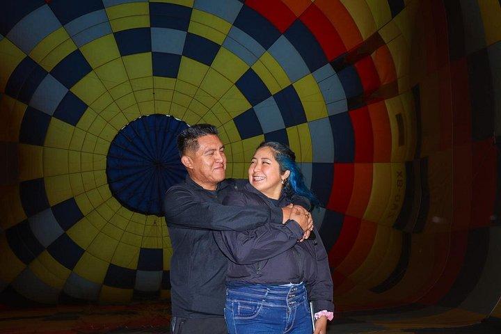 Balloon flight over Teotihuacan