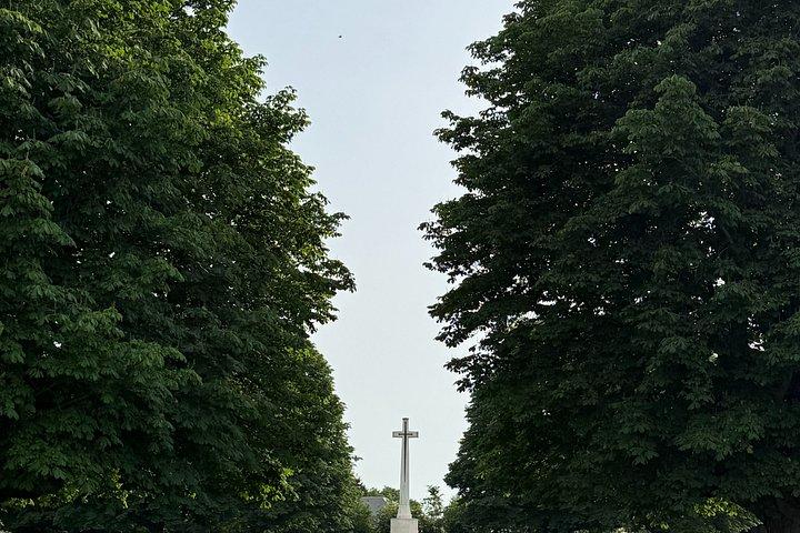 Private transfer Paris Normandy Bayeux Omaha Beach or Caen