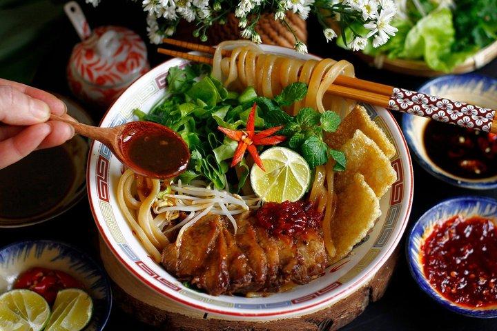 Hoi An Urban Adventure Walking Food Tour - Mangia come un locale