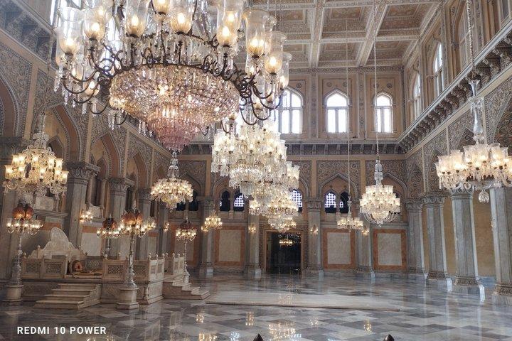ハイデラバード：宮殿、博物館＆レジデンスのある旧市街文化散歩