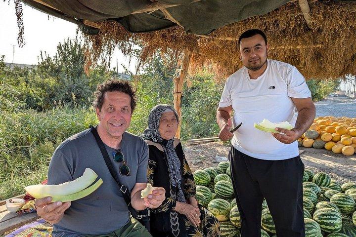 Excursión de un día desde Khiva a las mejores tres fortalezas y el lago Akchakul