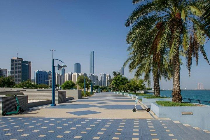 Abu Dhabi City Tour met Sheikh Zayed Grand Mosque vanuit Dubai
