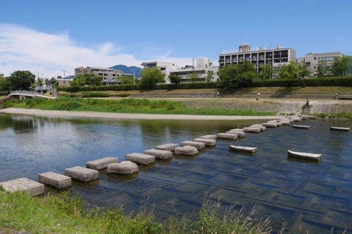 隠れた京都e-bikeアドベンチャー：地元の路地裏＆日常