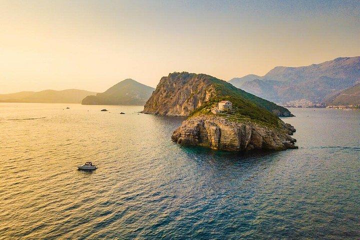 ブドヴァからコトル湾までのアドリア海体験