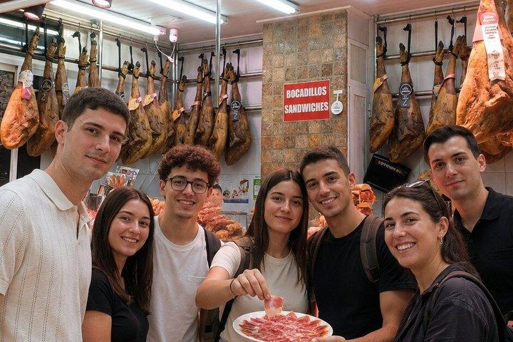 Proef Valencia, Central Market Food Tour en lokale wijnproeverij